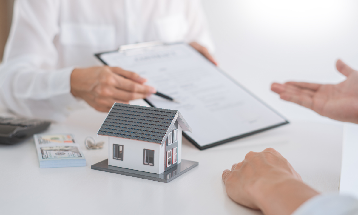 What to Expect During the Closing Process When Selling Your Home